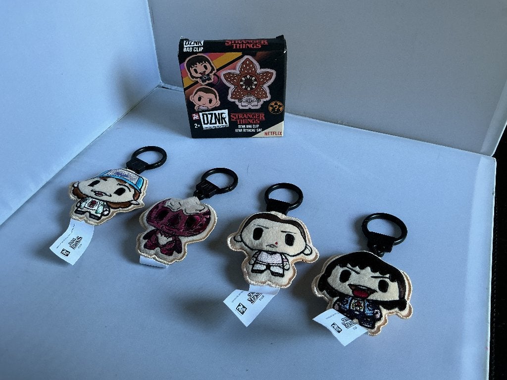 Stranger Things # 4 stuks, Ophalen of Verzenden, Nieuw