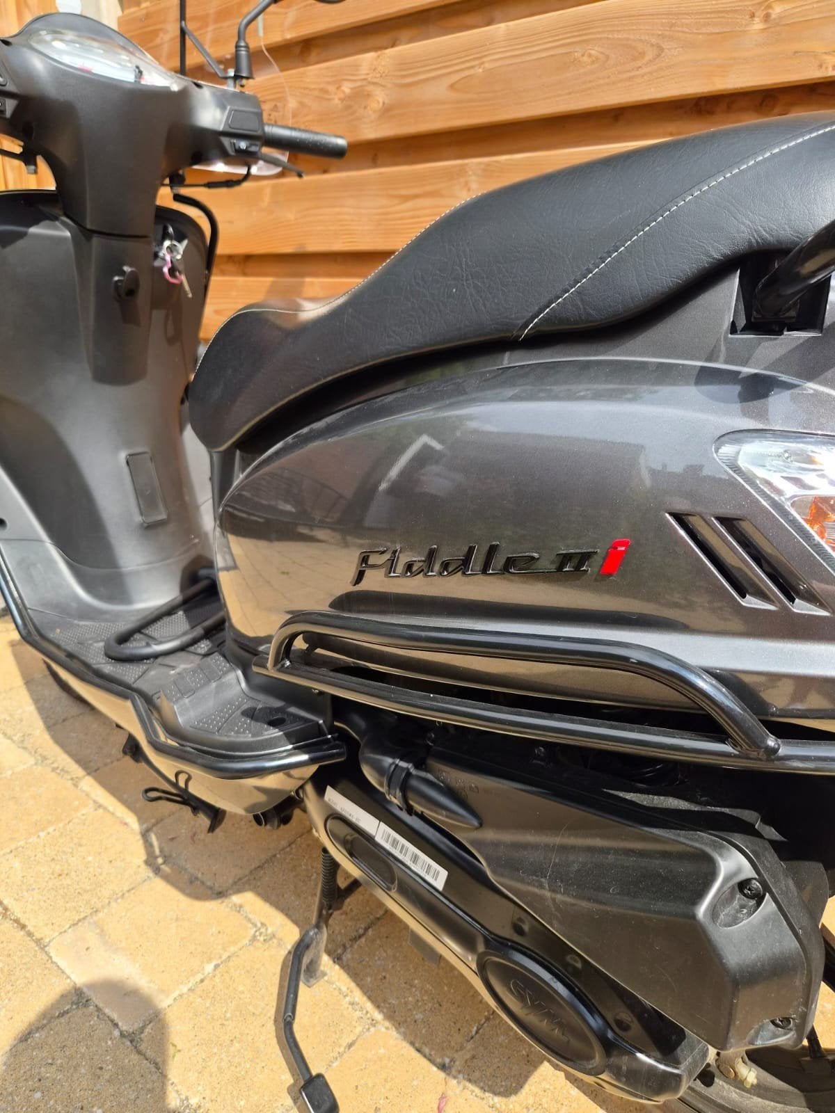 SYM Fiddle IIi Scooter - Zo goed als nieuw, Fietsen en Brommers, Ophalen, Maximaal 45 km/u, Zo goed als nieuw, Benzine
