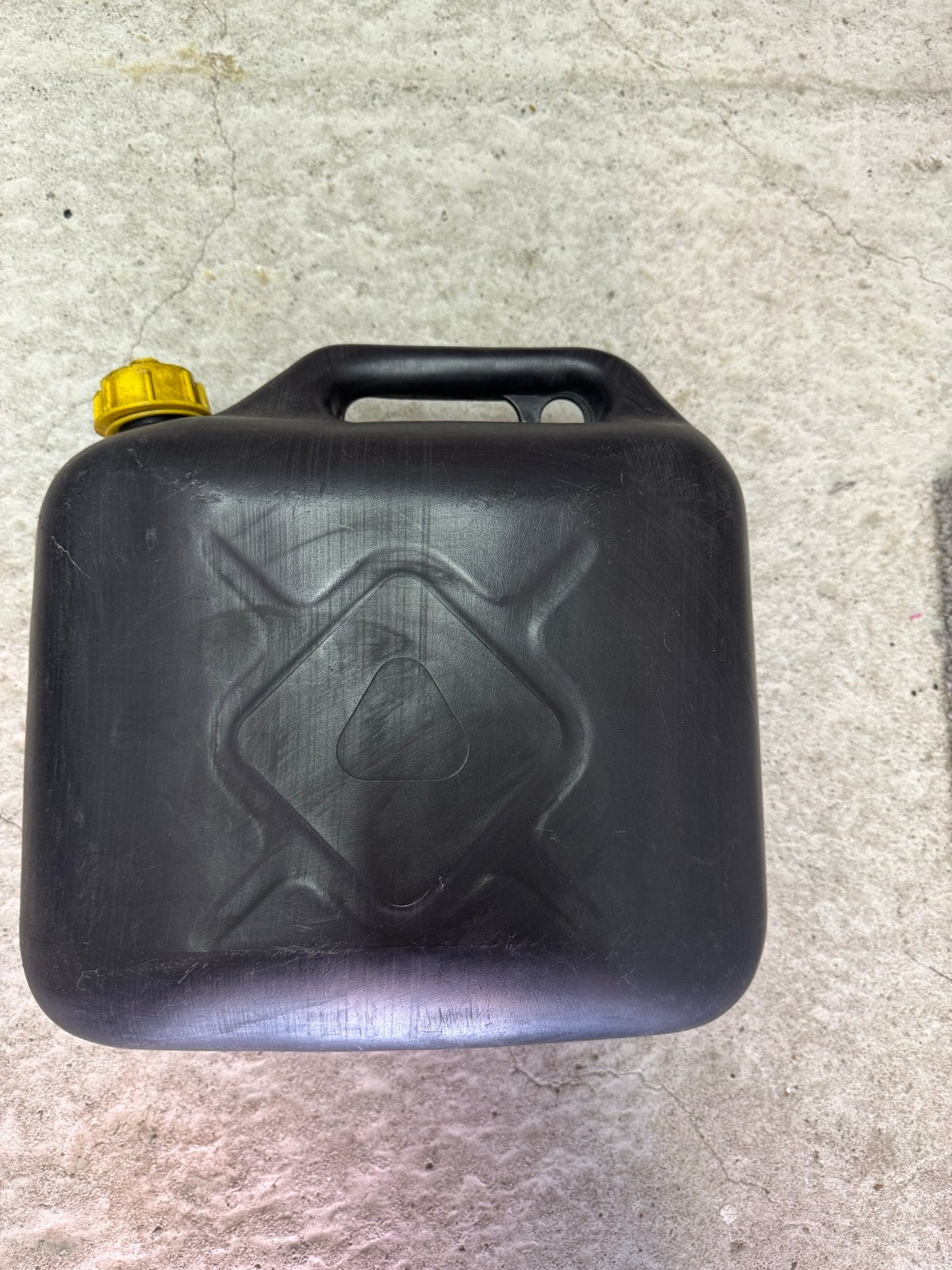 2 jerrycan, Ophalen of Verzenden, Gebruikt