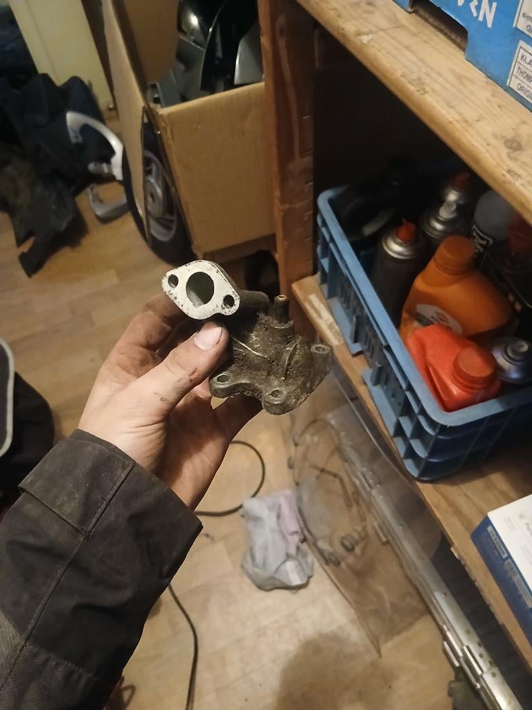 Peugeot verticaal spruitstuk, Ophalen of Verzenden, Gebruikt, Peugeot