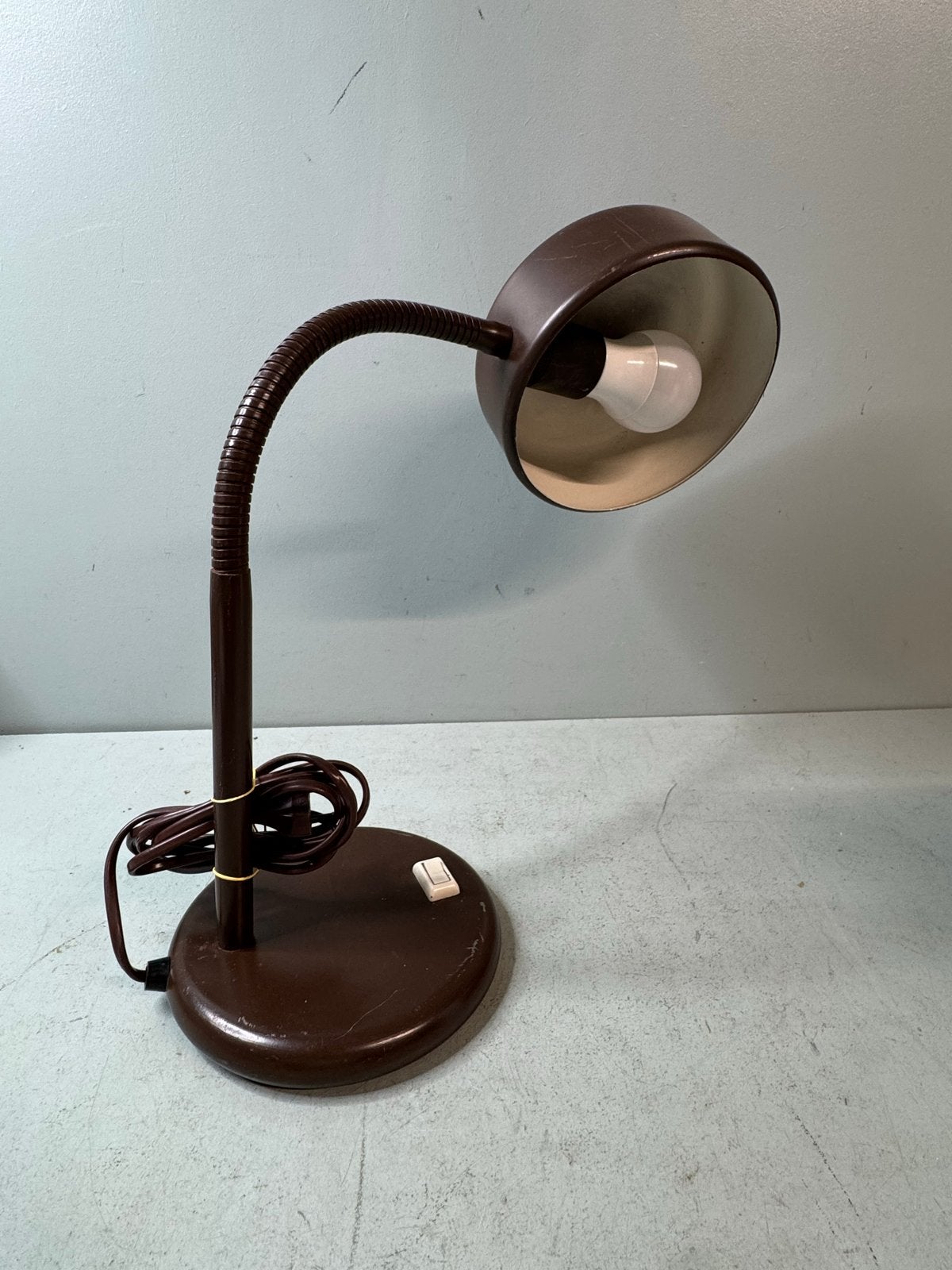 Vintage Bruine Bureaulamp met Flexibele Arm, Ophalen of Verzenden