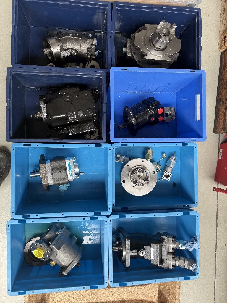 Hydraulische pompen & motoren, uitzoeken! (Casappa, Rexroth), Ophalen, Gebruikt, Diversen, Diversen
