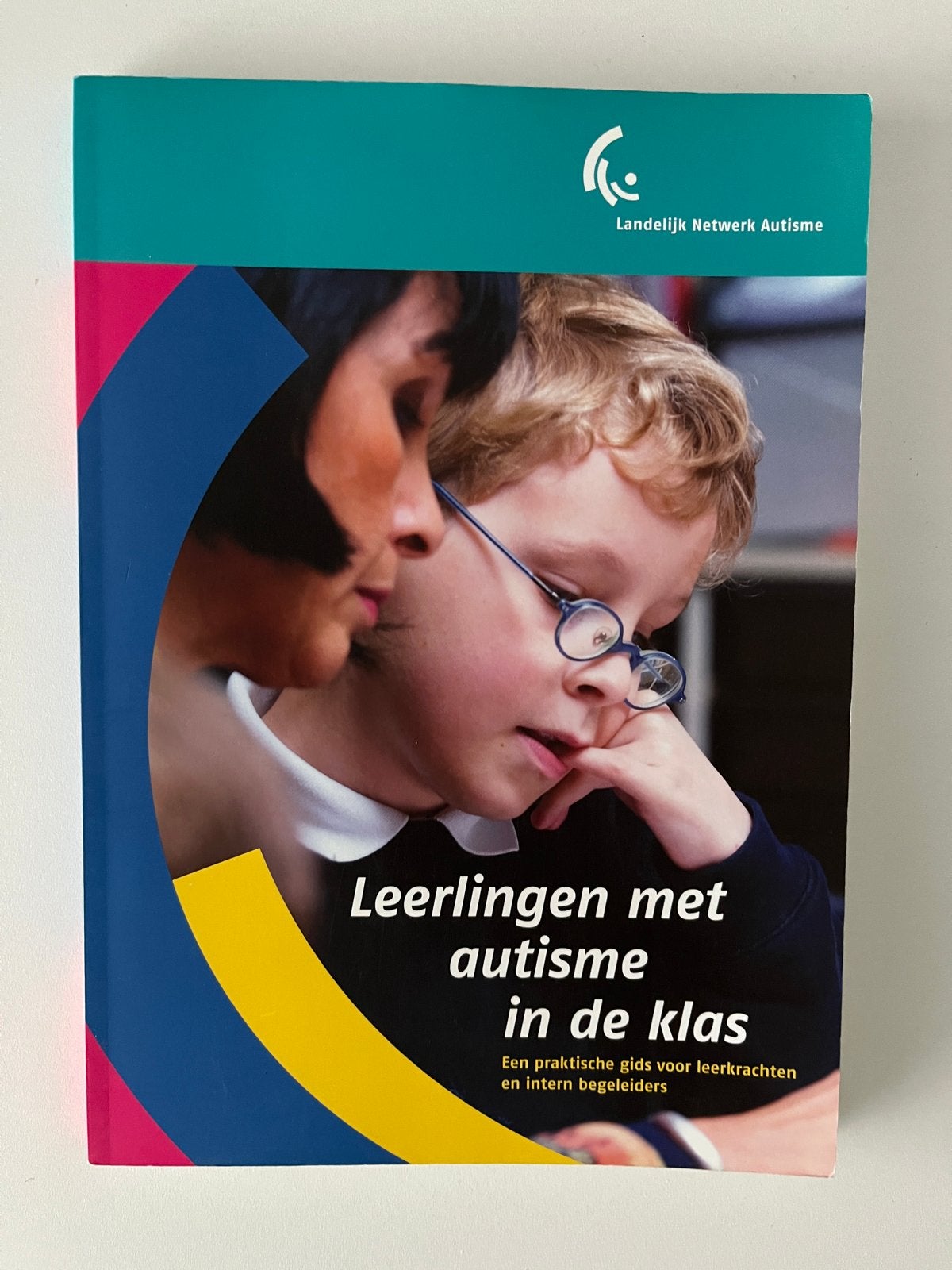 Leerlingen met autisme in de klas - Praktische gids, Ophalen of Verzenden, Gamma, Zo goed als nieuw, Overige niveaus