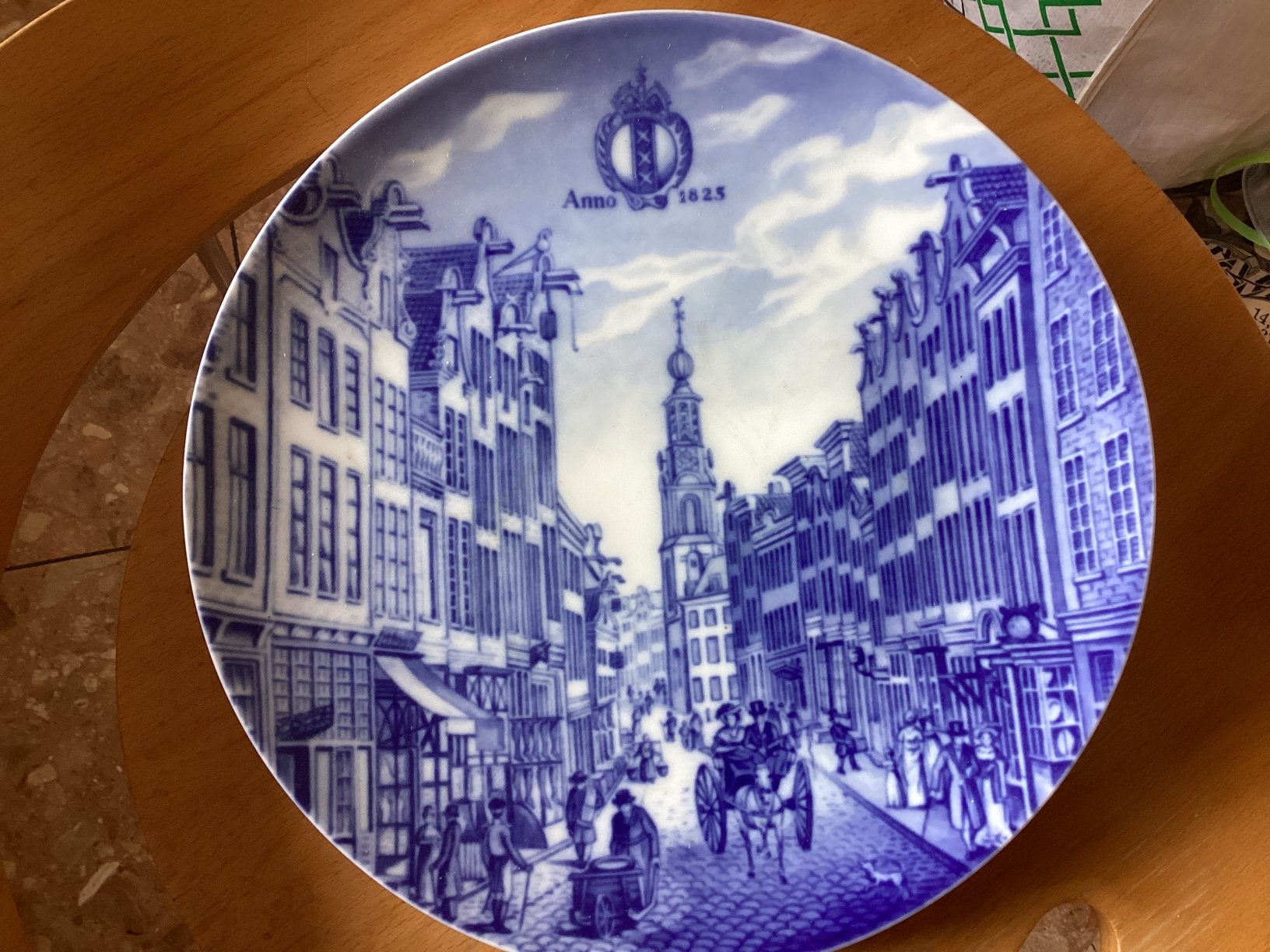 Amsterdam Kalverstraat in 1825 // diam. 24.5 cm, Ophalen of Verzenden