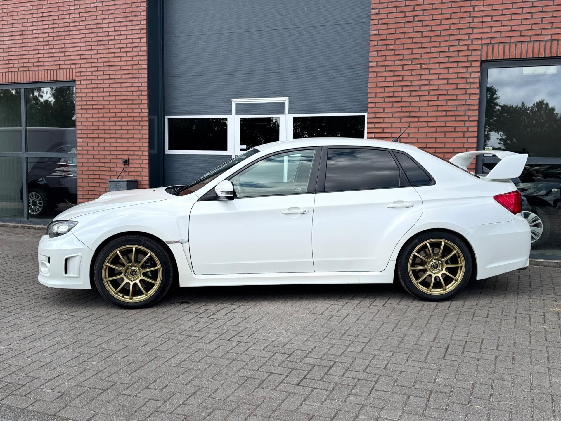 Subaru WRX STI 2.5 T impreza Sport invidia, Auto's, Gebruikt, 4 cilinders, Wit, 2457 cc