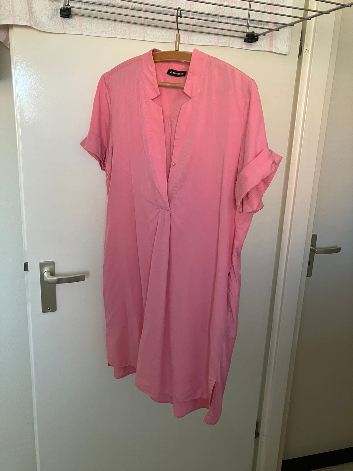 Korte overhemdjurk van Repeat, maat 38, Kleding | Dames, Jurken, Maat 38/40 (M), Verzenden, Roze, Gedragen