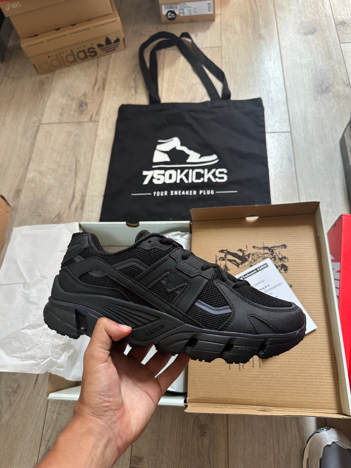 Karhu Super Fulcrum Black Zwart Maat EU46 - US11.5 F860017, Kleding | Heren, Zwart, Nieuw, Ophalen of Verzenden, Sneakers of Gympen