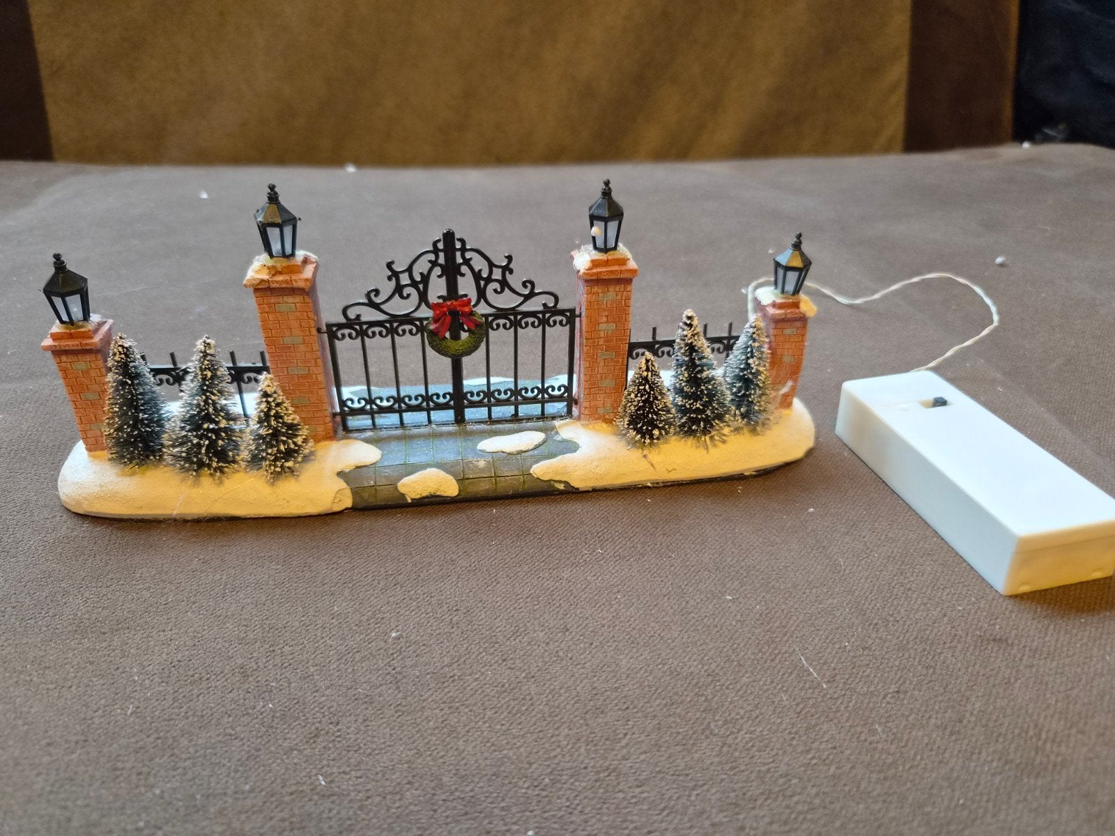 Kerstdorp versiering hek met licht, Diversen, Ophalen, Zo goed als nieuw
