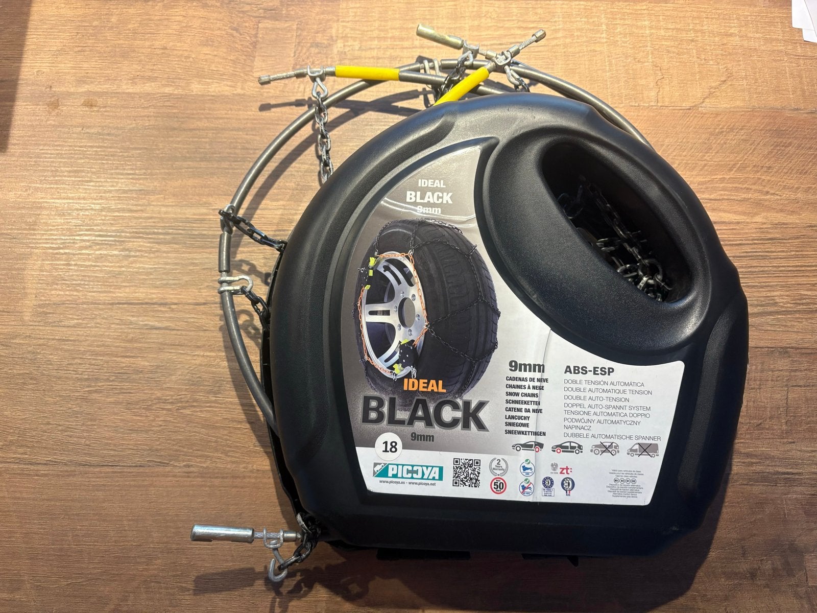 PICCIA Ideal Black 9mm sneeuwkettingen automatische spanners, Ophalen, Zo goed als nieuw
