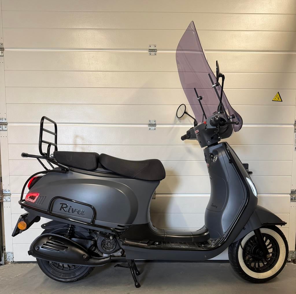 BTC Riva – Luxe Scooter – Topstaat, Zo goed als nieuw, Benzine, Ophalen, Overige merken
