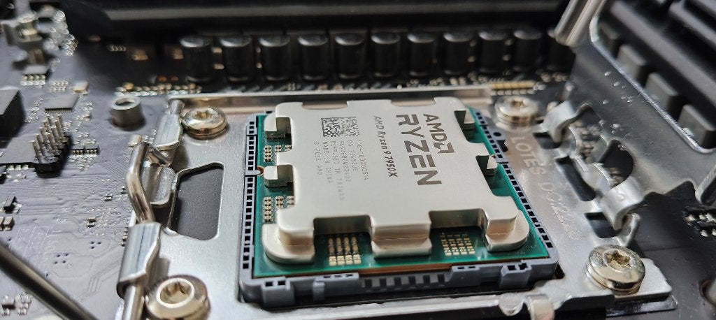 AMD 7950X, Computers en Software, AM5, Ophalen of Verzenden, Zo goed als nieuw, AMD Ryzen 7