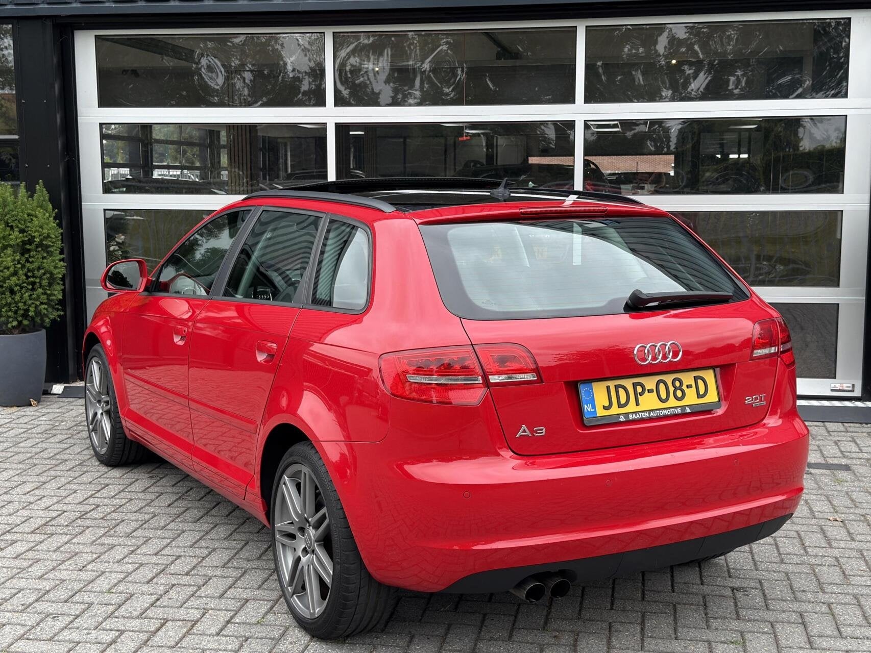 Audi A3 Sportback 2.0 TFSI 200 PK quattro|S-tronic|Pano|1e.e, Stof, 4 cilinders, 1984 cc, Bedrijf