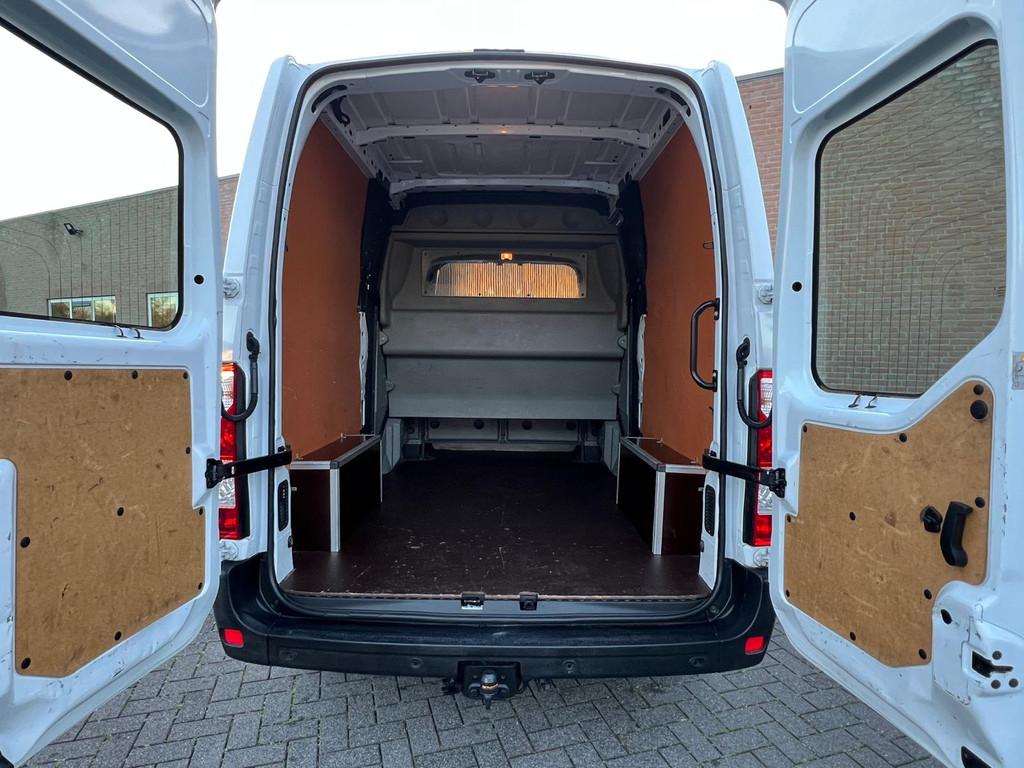 Renault Master 2.3dCi 135PK Dubbelcabine / Camera / Cruiseco, Voorwielaandrijving, 136 pk, Gebruikt, 4 cilinders