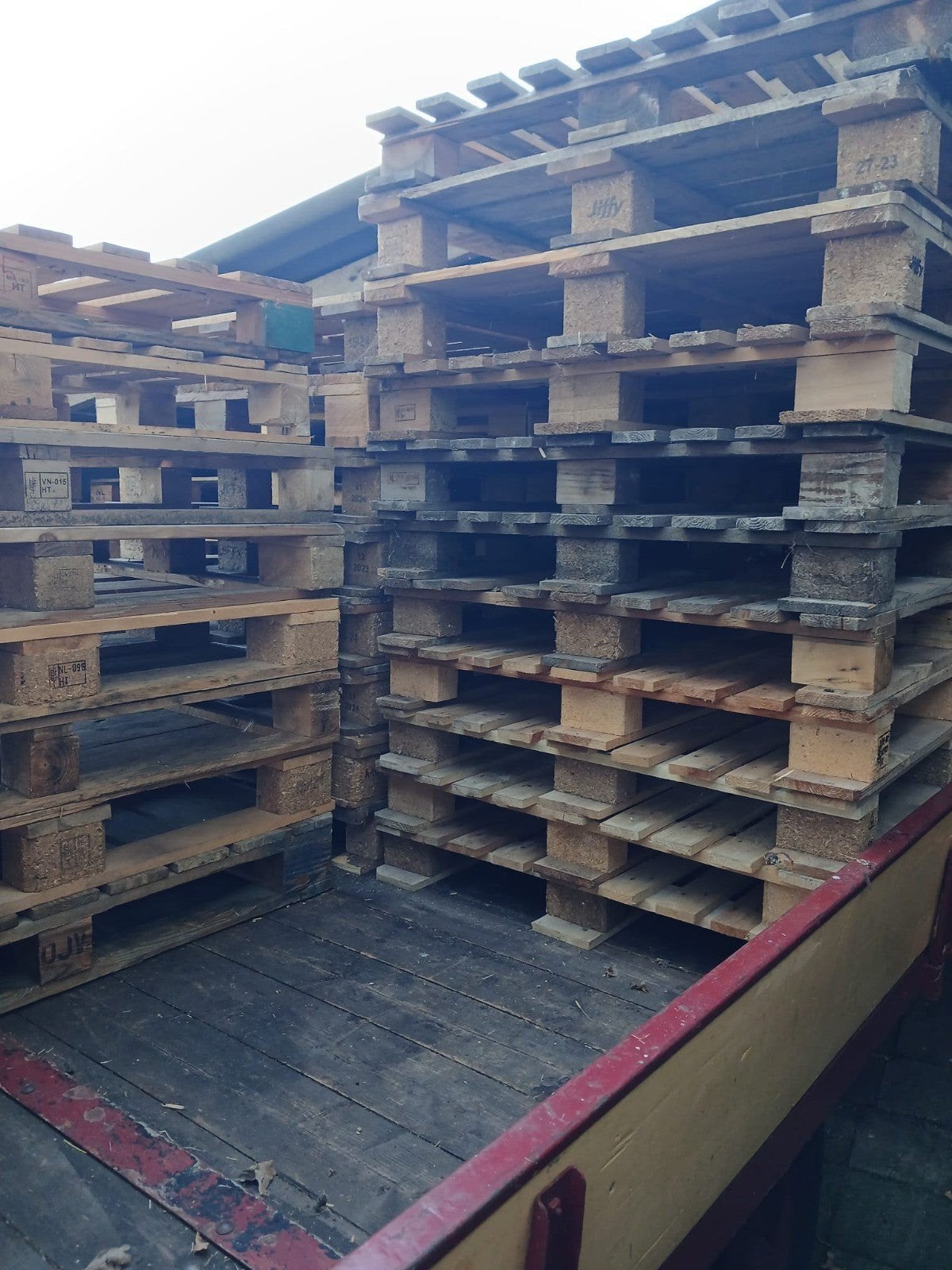 60 pallets, Ophalen, Overige houtsoorten, Minder dan 200 cm, Pallet