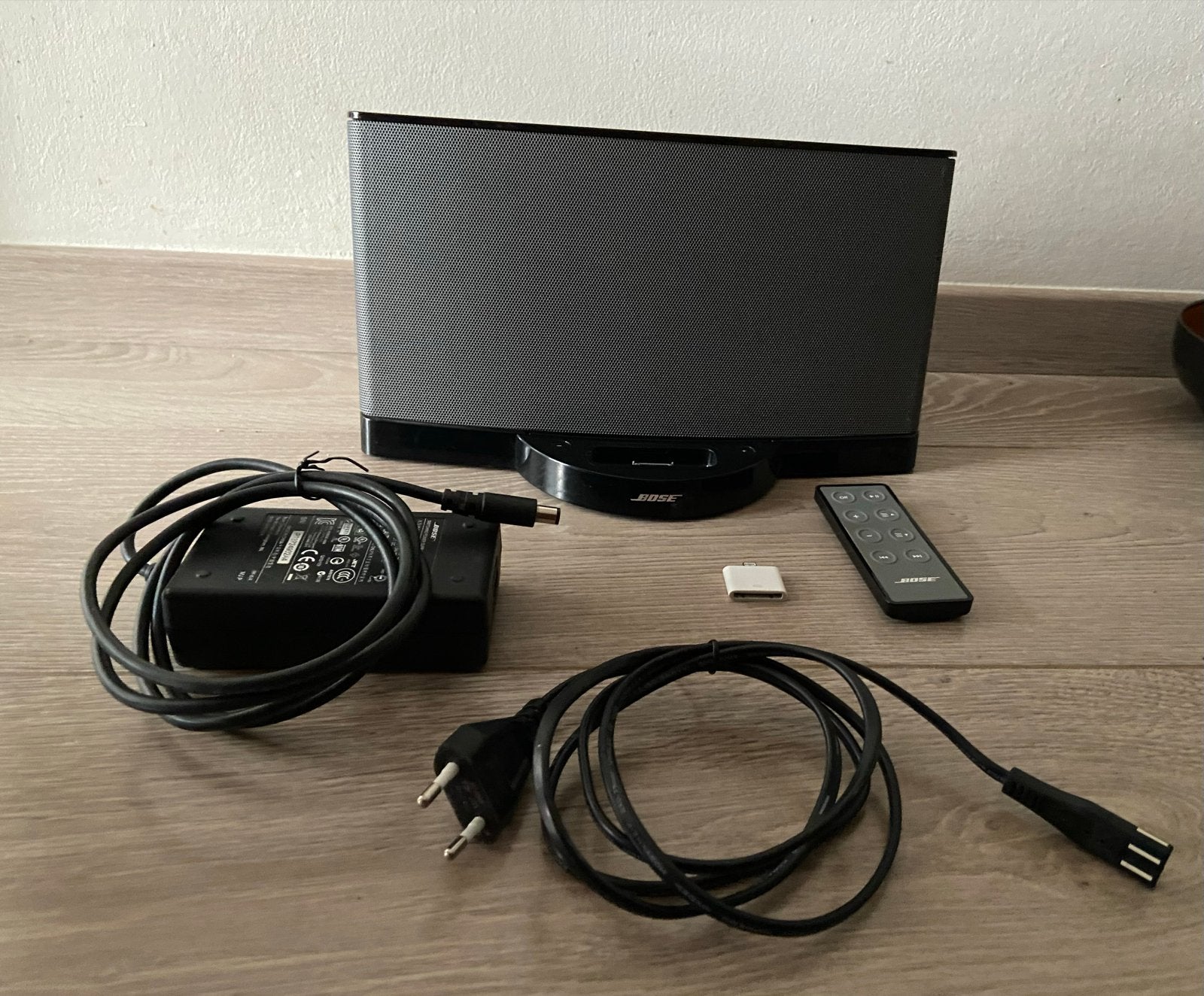 Bose Sounddock Series II met afstandsbediening en adapter, Audio, Tv en Foto, Luidsprekers, Zo goed als nieuw, Overige typen, Minder dan 60 watt