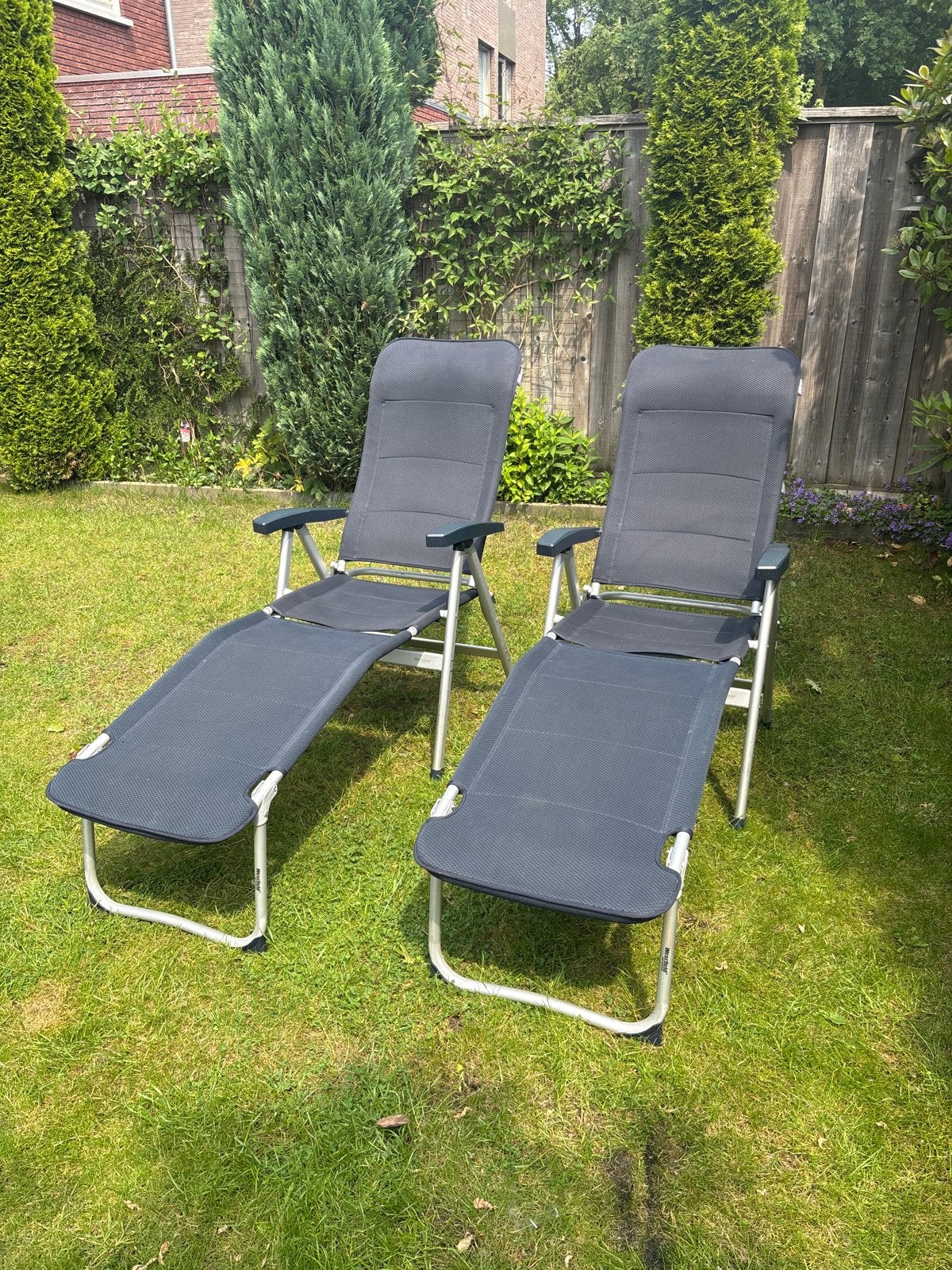2x Westfield Outdoors Ligstoel/Relaxstoel, Ophalen, Gebruikt, Aluminium, Inklapbaar