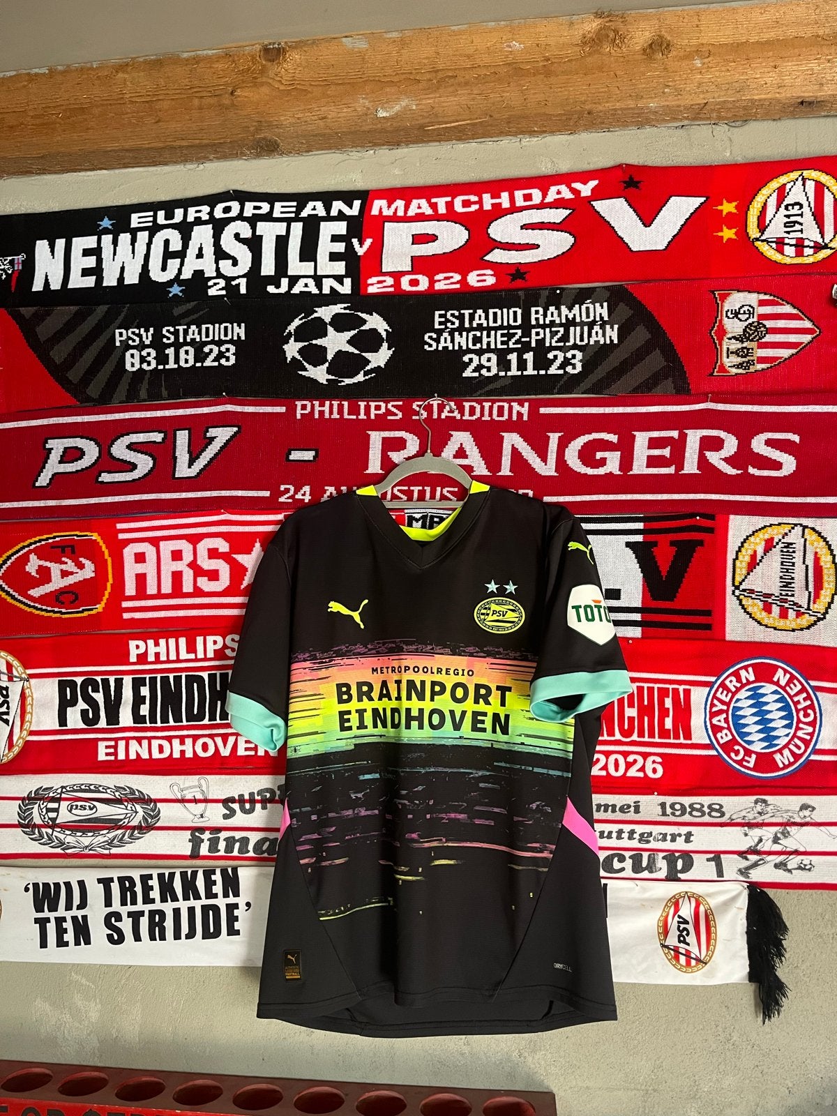 PSV Shirt Maat XL Rugnummer 25, Sport en Fitness, Maat XL, Ophalen of Verzenden, Zo goed als nieuw, Shirt