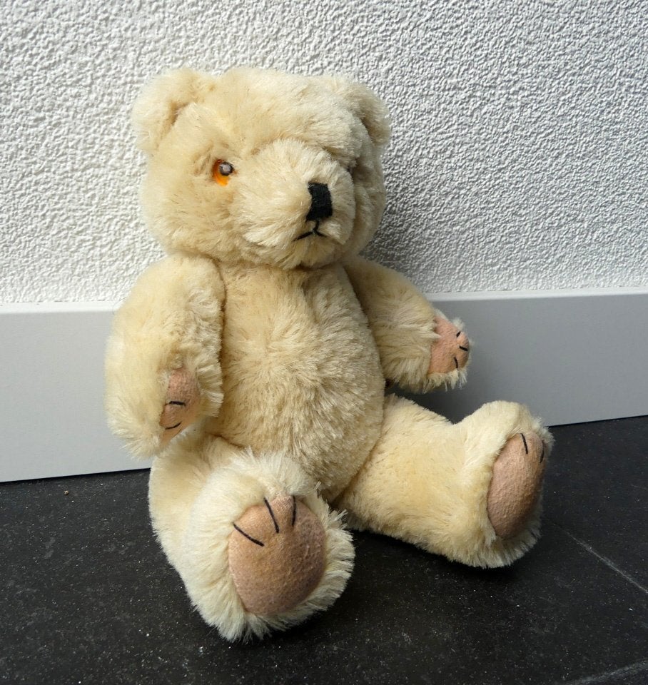 Shanghai Doll Factory beer vintage knuffel teddybeer pluche, Gebruikt, Beer, Ophalen of Verzenden, Middelgroot (20 tot 80 cm)