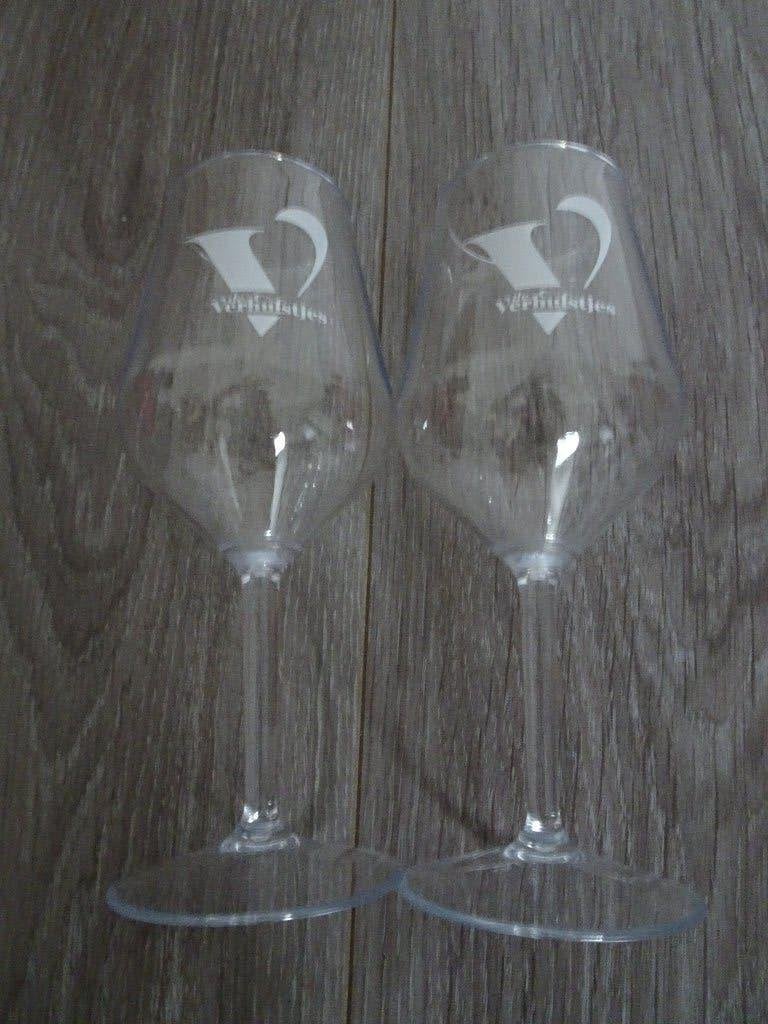 2x De Verhulstjes Wijnglas | Plastic Wijnglazen, Ophalen of Verzenden, Nieuw, Overige typen