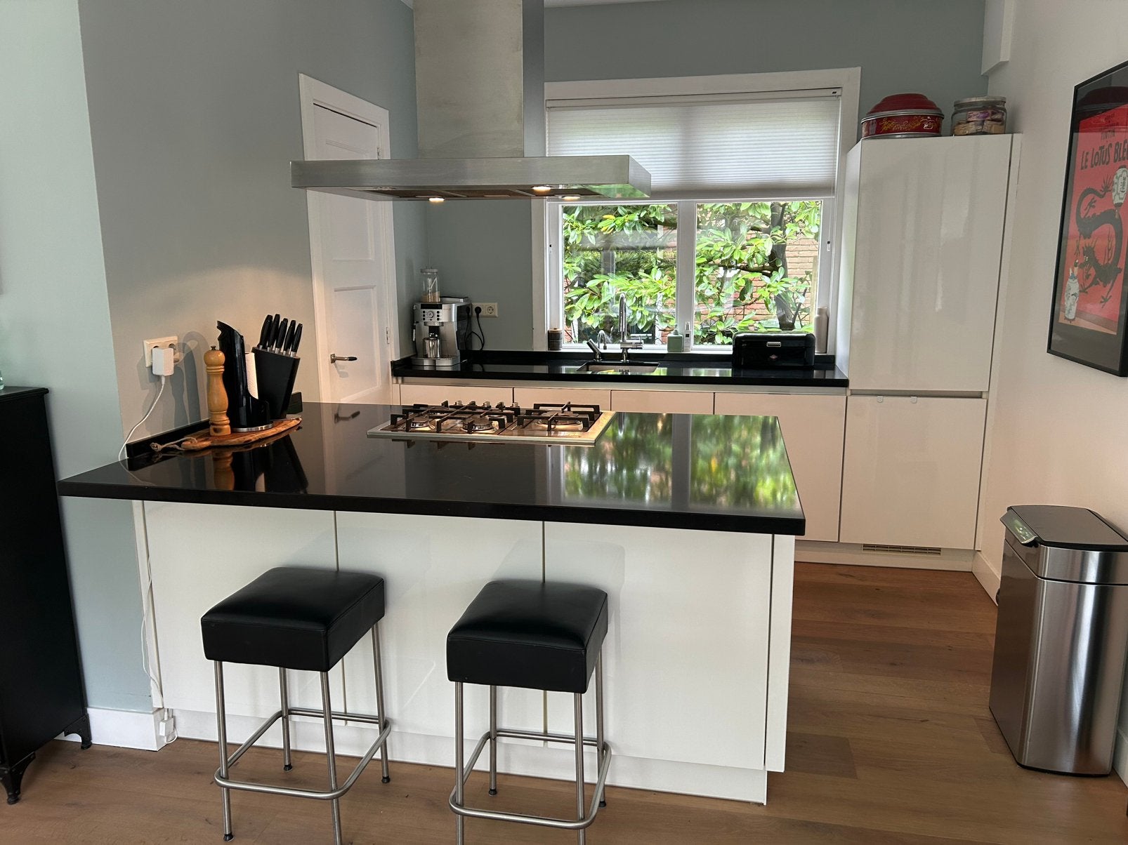 Moderne complete keuken incl. apparatuur (oa Quooker), Ophalen, Wit, Overige typen, Graniet of Steen