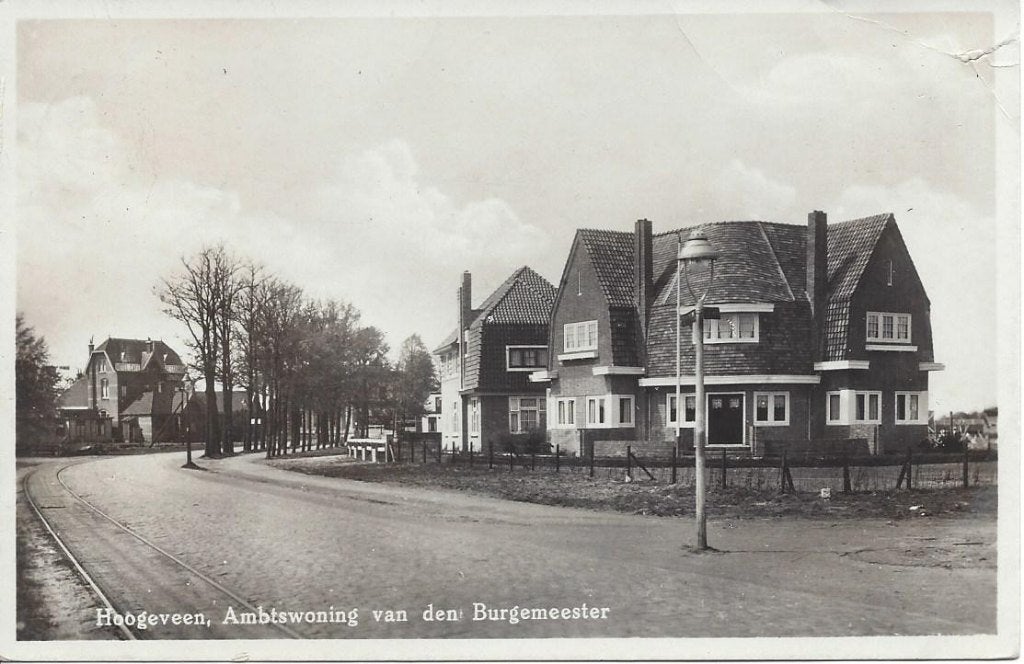 Hoogeveen, Ambtswoning Burgemeester, Spoorrails, gel. 1938, Ophalen of Verzenden, 1920 tot 1940, Gelopen, Drenthe