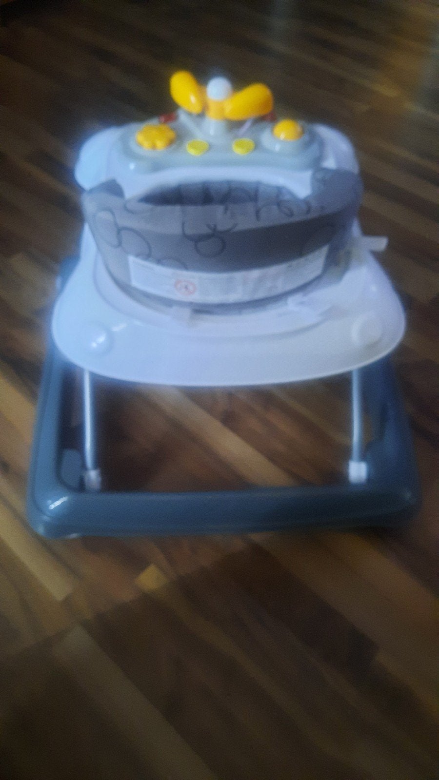 Qute Babywalker - Loopstoel met speelblad, Ophalen of Verzenden, Zo goed als nieuw