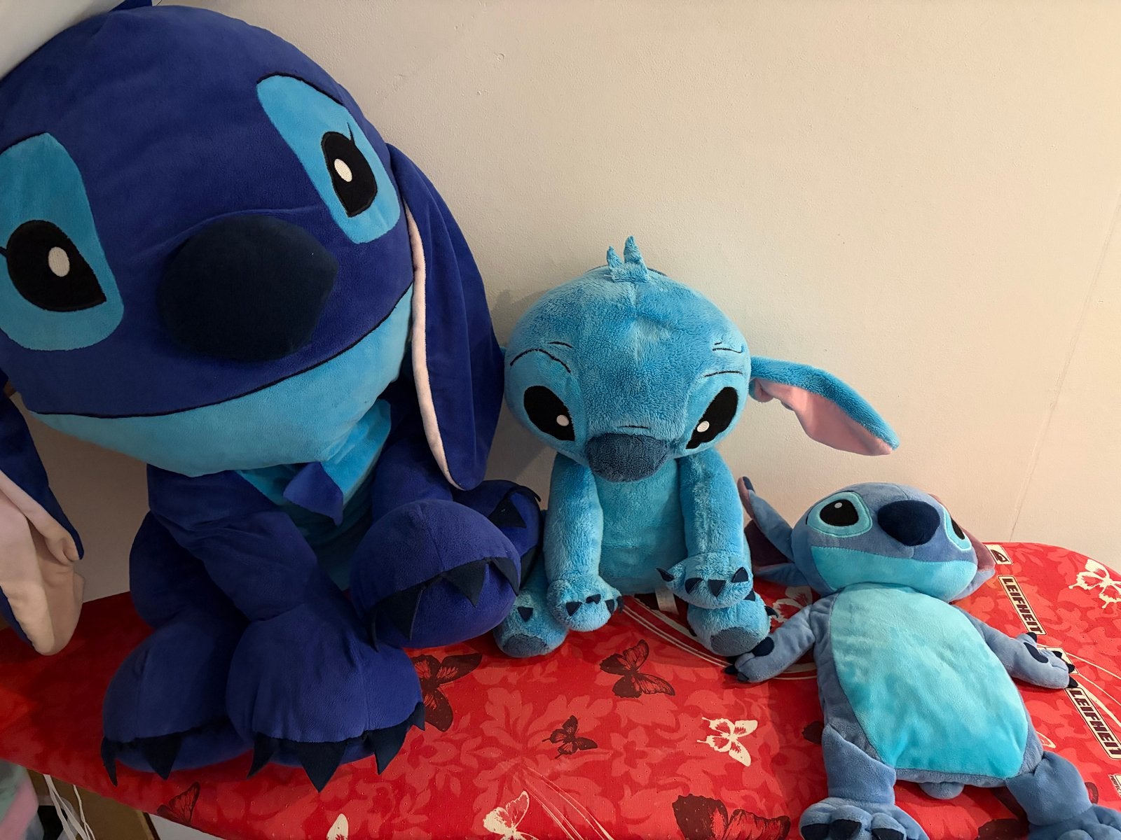 Disney Stitch Knuffels die ligt is een kruik, Ophalen, Gebruikt, Disney, Overige typen
