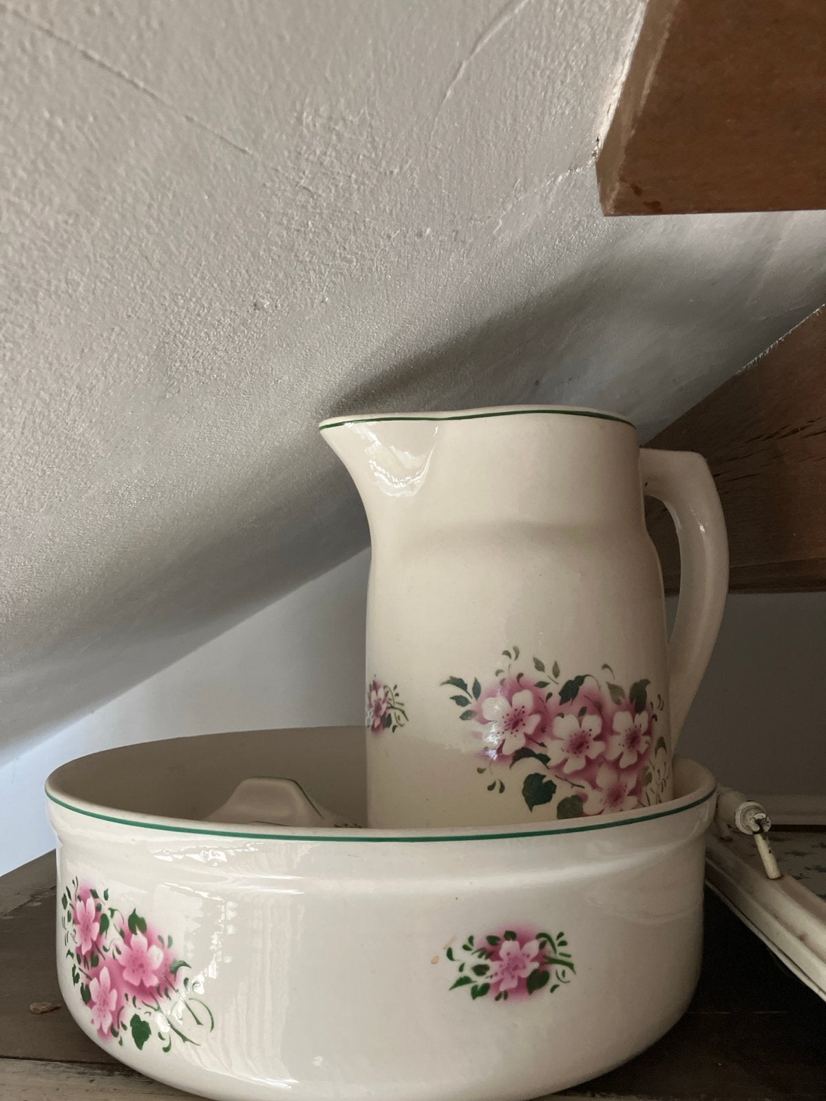 Antieke waskom en kan set met bloemmotief, Antiek en Kunst, Ophalen