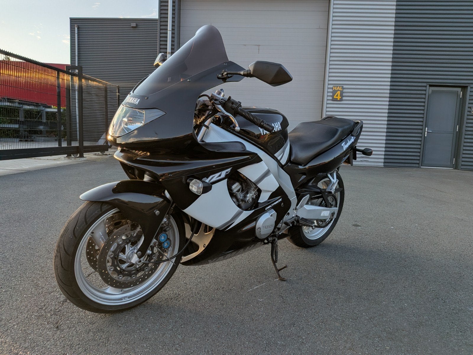 Yamaha YZF600R Thundercat - Sportieve Toermotor, Motoren, Motoren | Yamaha, Sportuitlaat, 4 cilinders, Motorrijbewijs A, Gebruikt