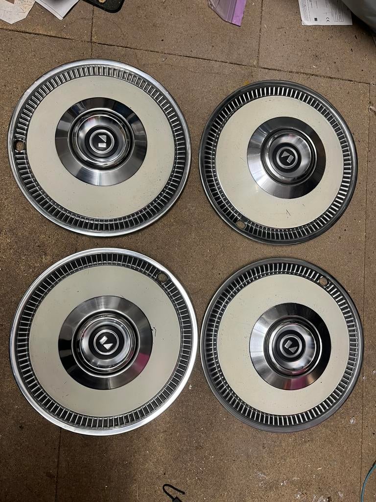 Wieldoppen 14 inch vintage amc 70’s, Ophalen of Verzenden, Zo goed als nieuw