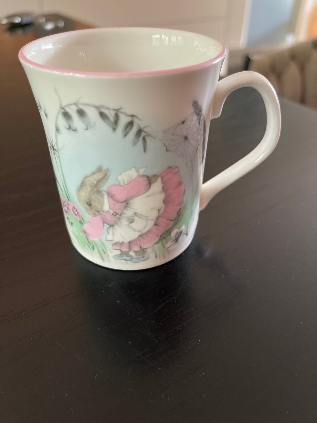 Vintage Elizabeths Mr. Rabbit Fine Bone China Beker, Ophalen of Verzenden