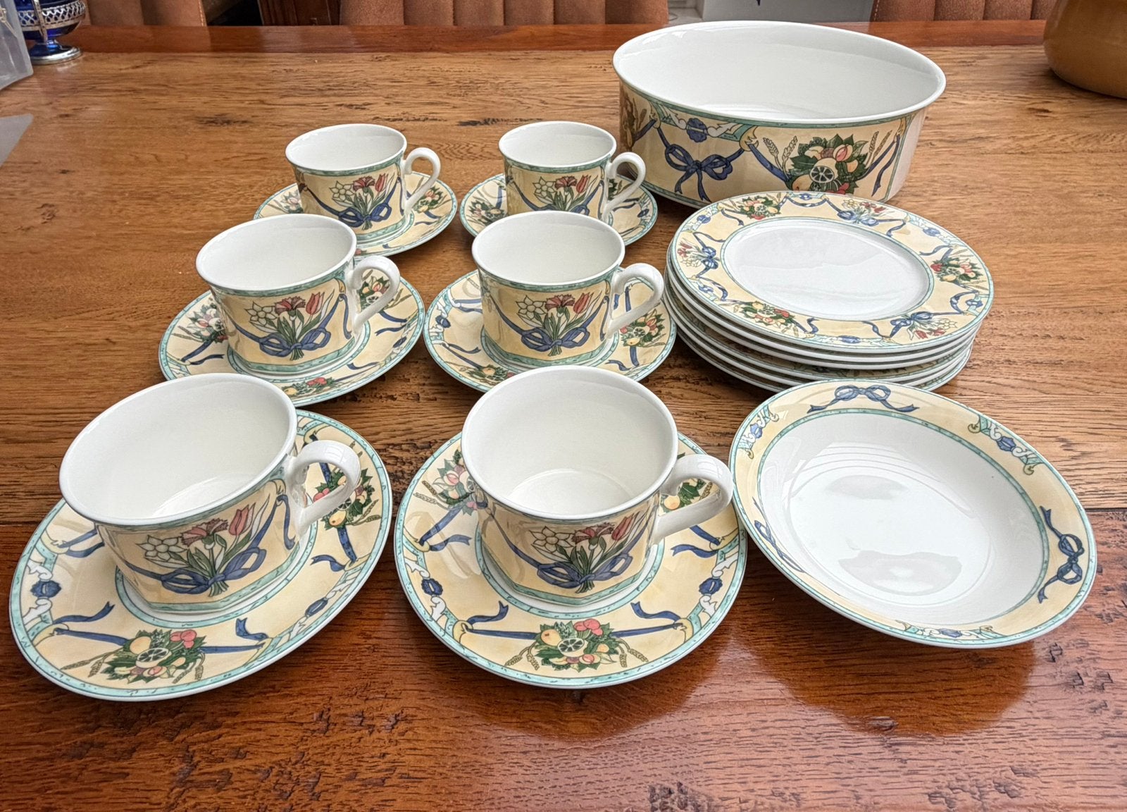 Thee/koffie servies Villeroy & Boch., Ophalen, Zo goed als nieuw, Overige stijlen, Kop(pen) en/of Schotel(s)