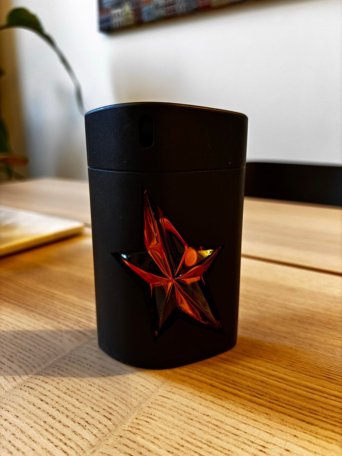 Thierry Mugler Pure Malt Eau de Toilette 100ml, Sieraden, Tassen en Uiterlijk, Uiterlijk | Parfum, Ophalen of Verzenden, Gebruikt