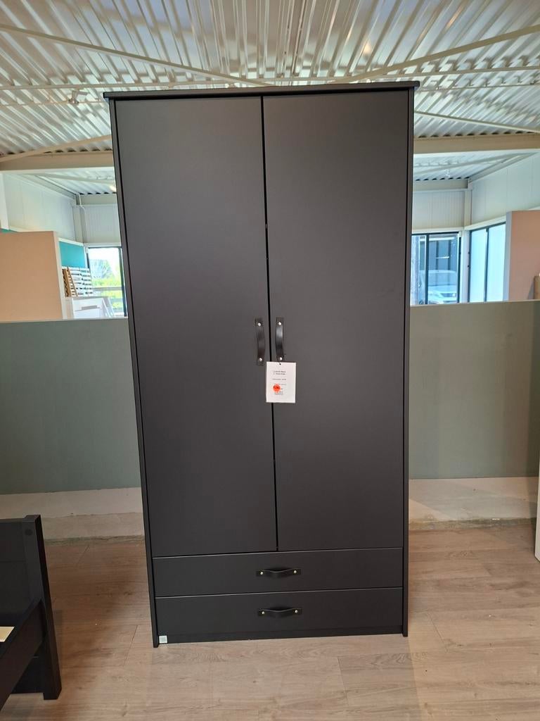 Coolkids 2- deurs kast, zwart, Ophalen, 100 tot 150 cm, 200 cm of meer, Zo goed als nieuw