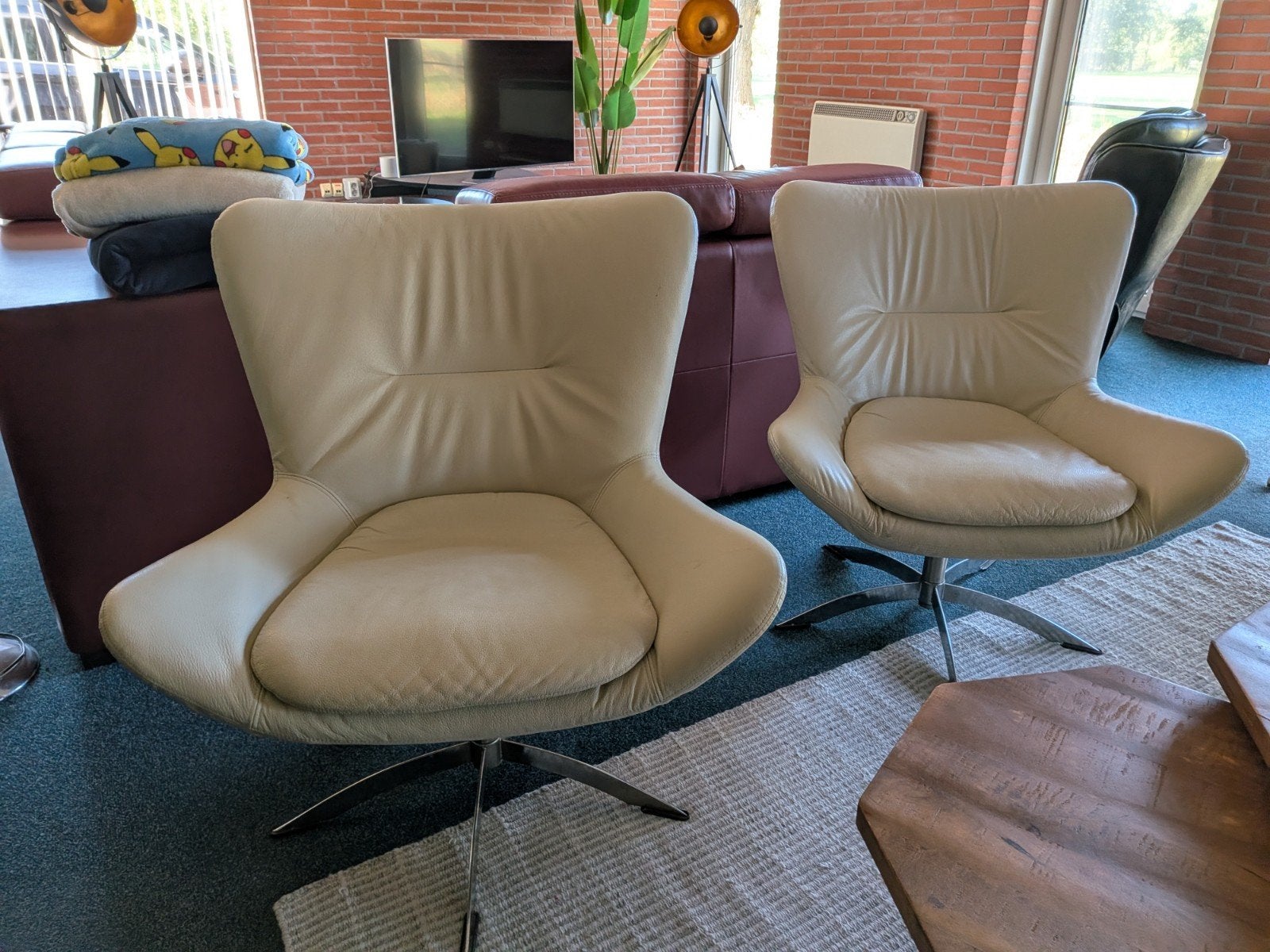 2x Eierschaal Hjort Knudsen Designer Stoelen, Ophalen, 75 tot 100 cm, 50 tot 75 cm