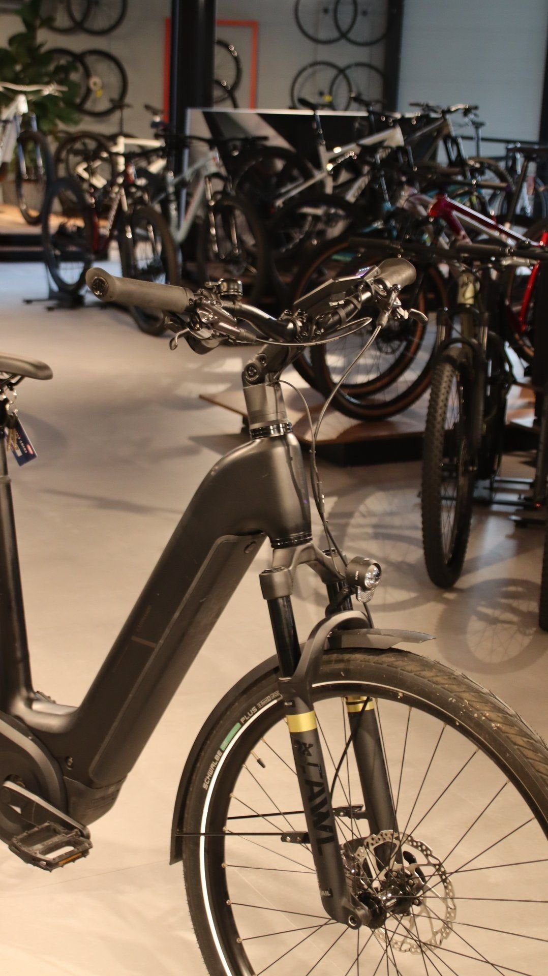 Cube Kathmandu Hybrid EXC 800, -, -, Zo goed als nieuw, -