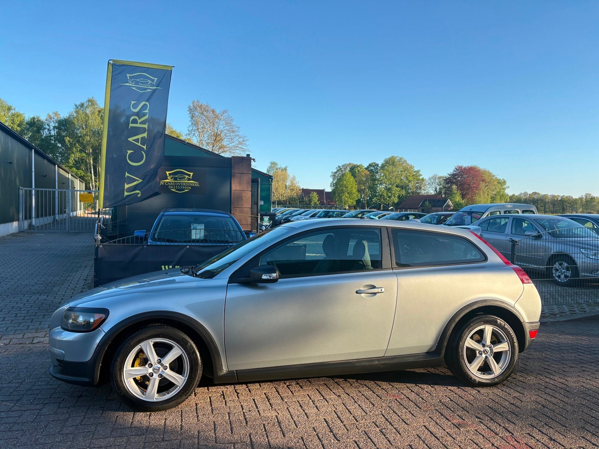 Volvo C30 1.8F Momentum,AIRCO,CRUISE,ELEKT PAKKET,REGENSENSO, 125 pk, Gebruikt, 4 cilinders, 4 stoelen