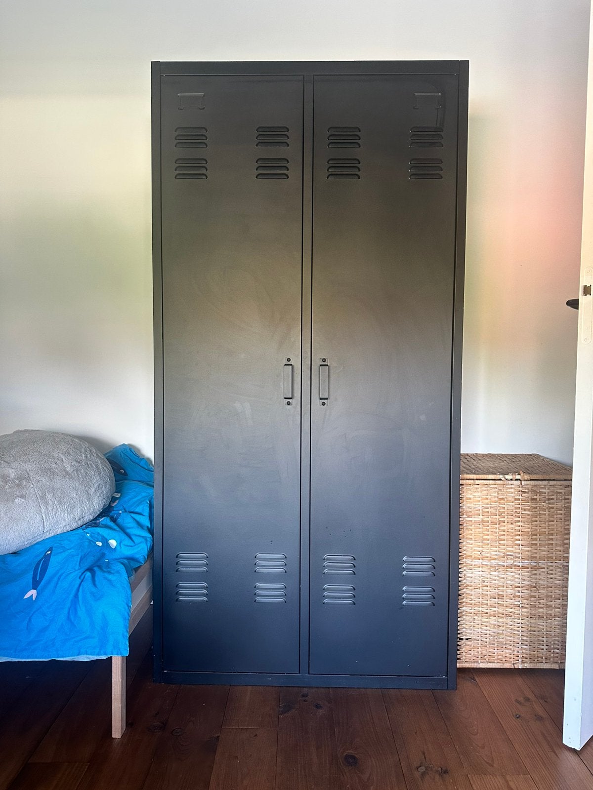 Lockerkast, Ophalen, Gebruikt