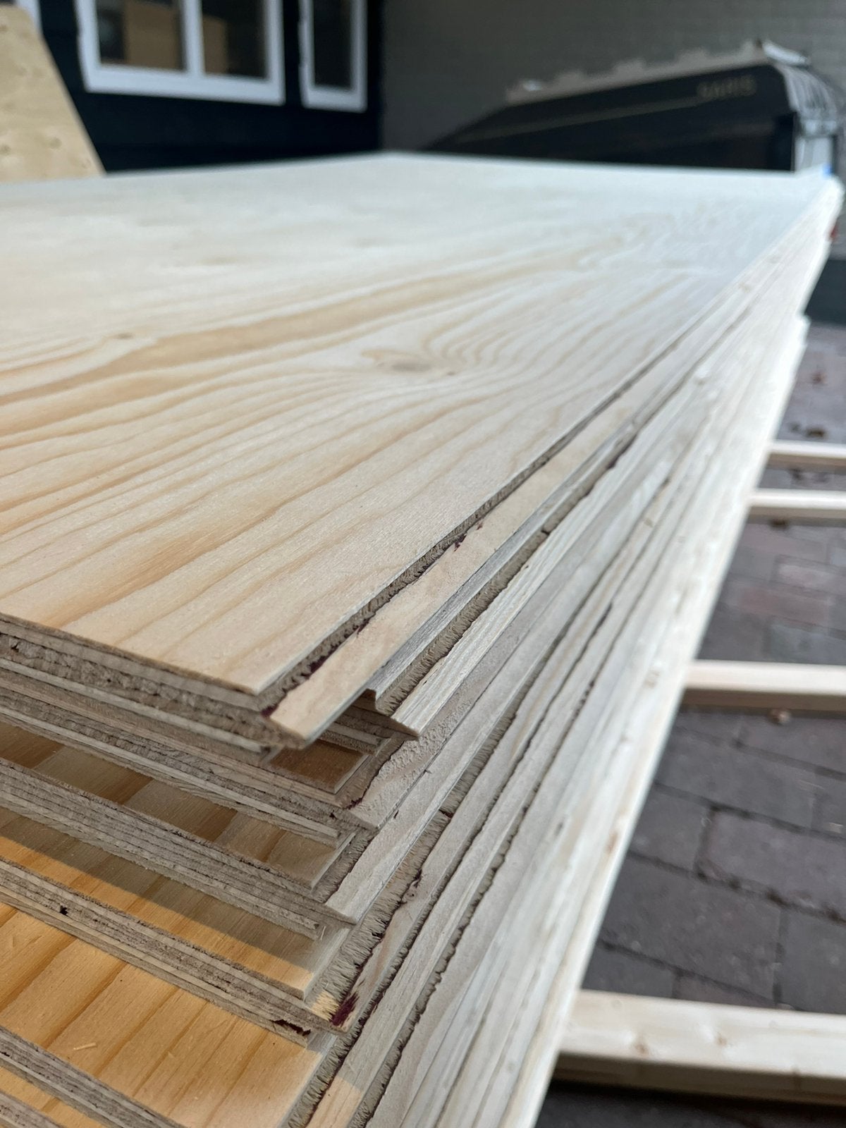 Fins vuren underlayment, Ophalen, Nieuw