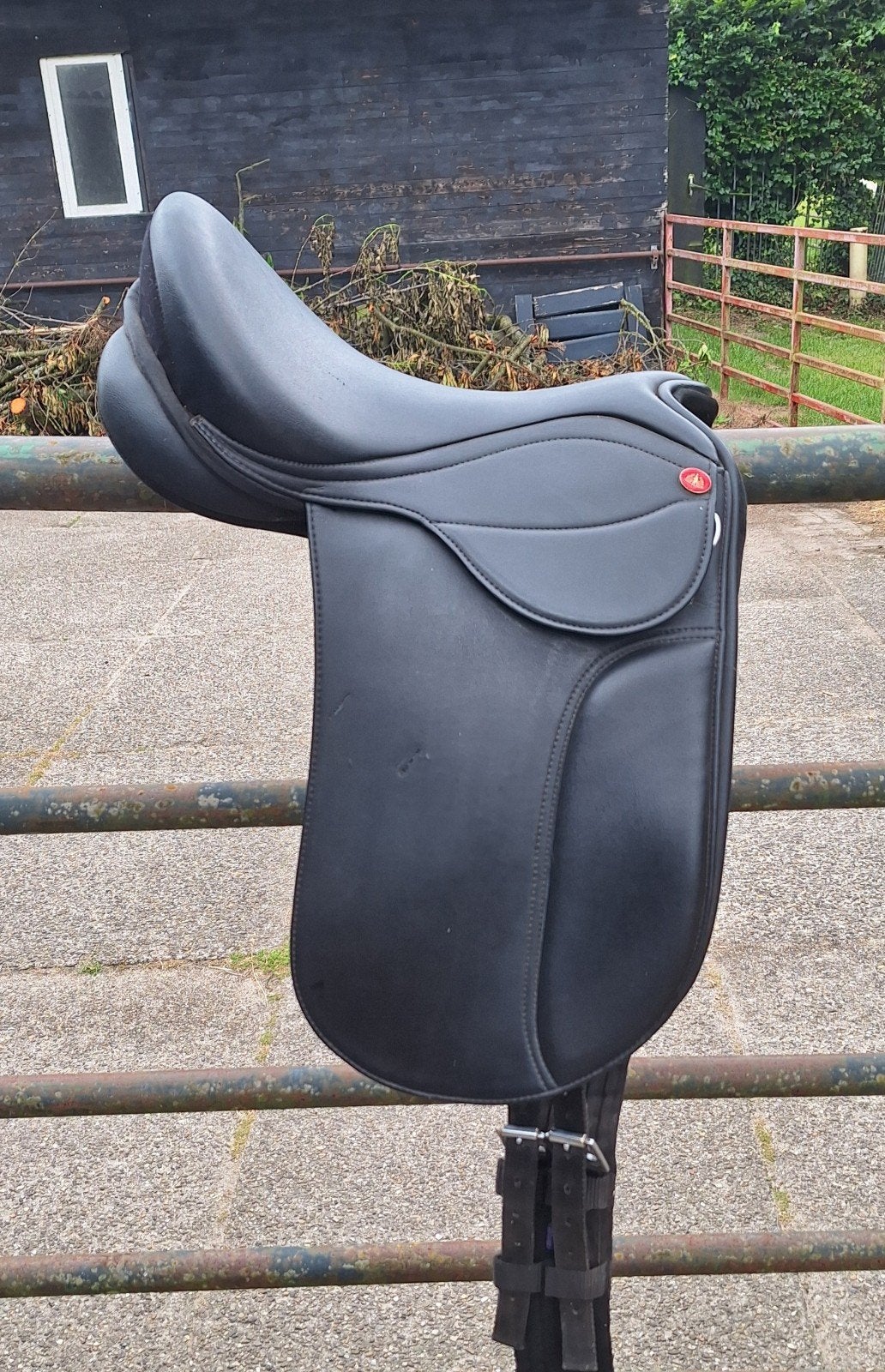 Dressuurzadel, Dieren en Toebehoren, Paarden en Pony's | Zadels, Ophalen, Zo goed als nieuw, Dressuur
