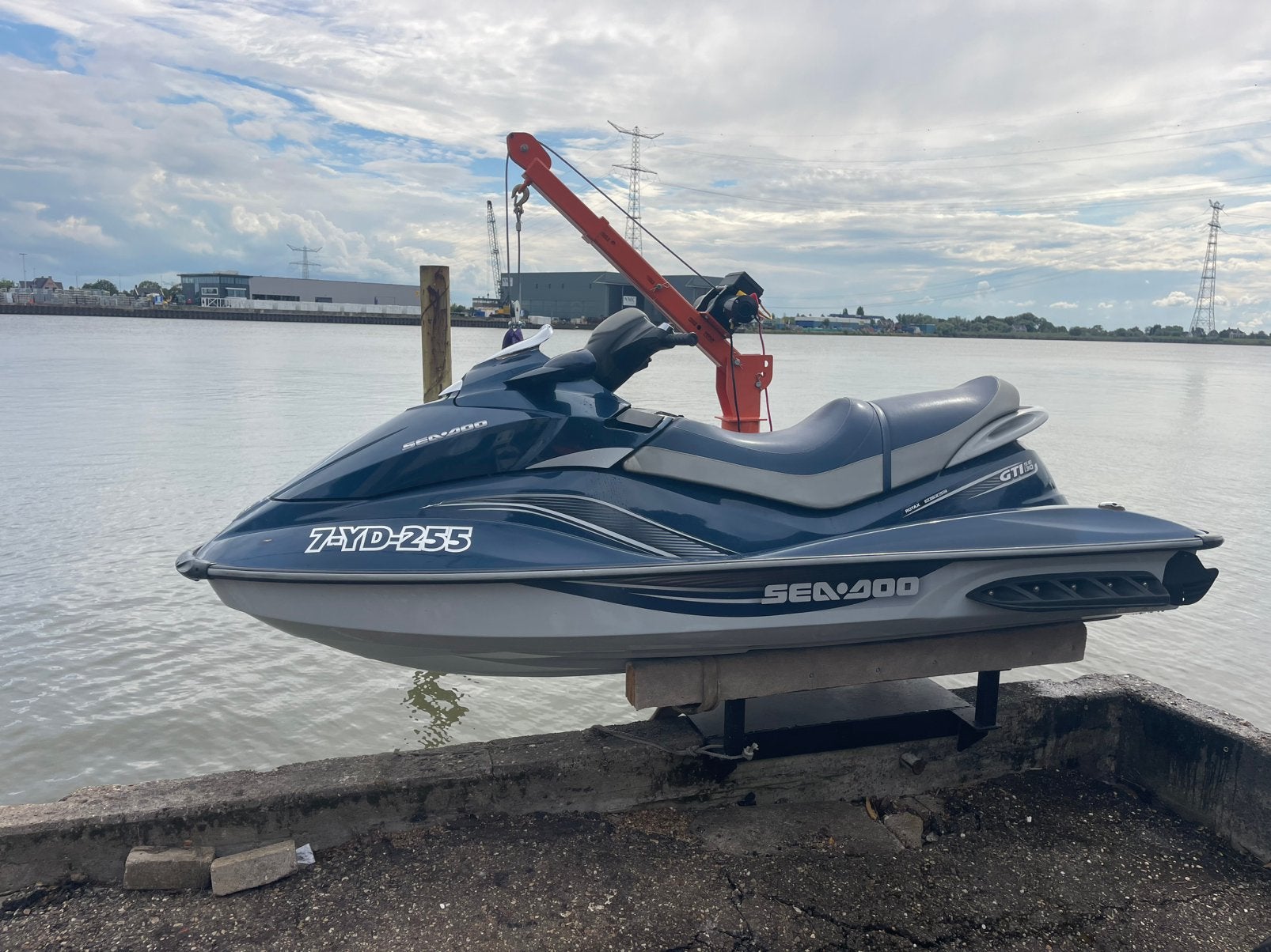Sea-Doo GTI 130  – 178 vaaruren – inclusief Jetloader, Watersport en Boten, Jetski's en Waterscooters, Ophalen, Zo goed als nieuw
