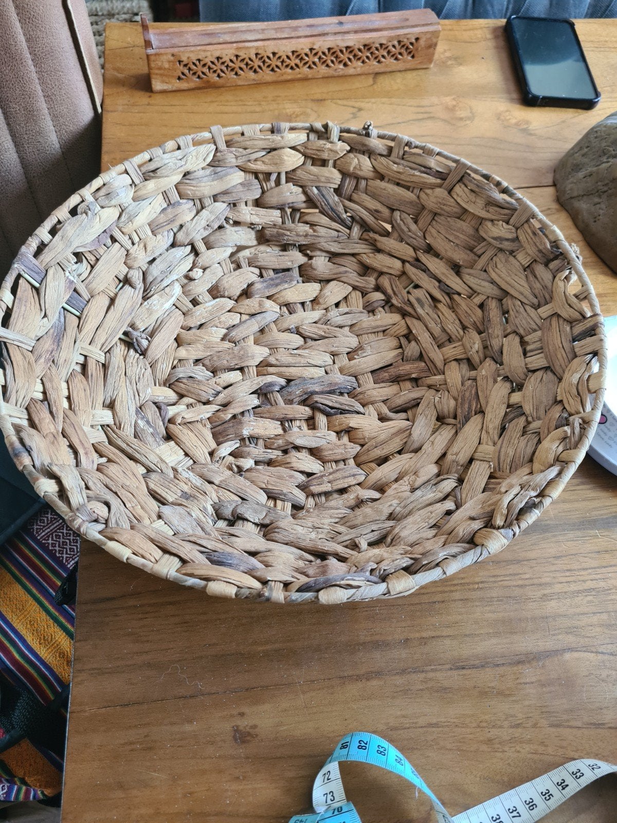 Schaal van bananenblad., Overige materialen, Gebruikt, Schaal, Rond