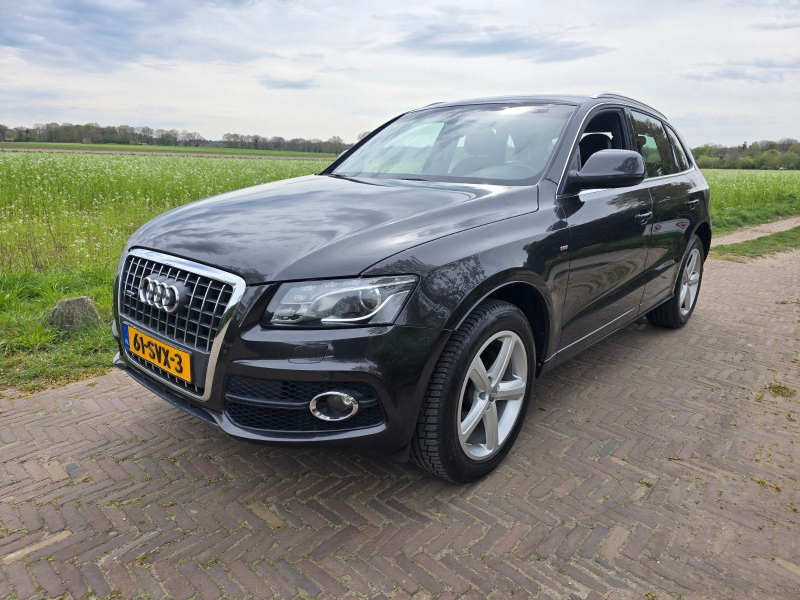 AUDI Q5  4 WHEELDRIVE. 2.0 SPORTLINE, Auto's, Audi, Particulier, Te koop