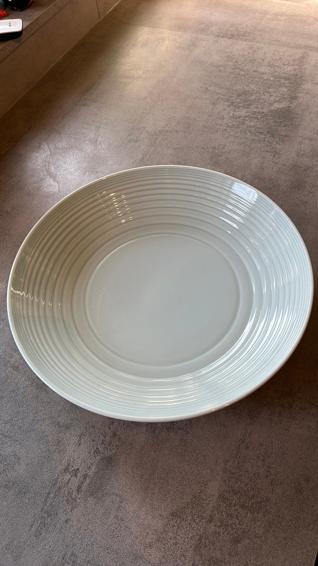 Saladeschaal Royal Doulton, Huis en Inrichting, Keuken | Servies, Ophalen, Zo goed als nieuw