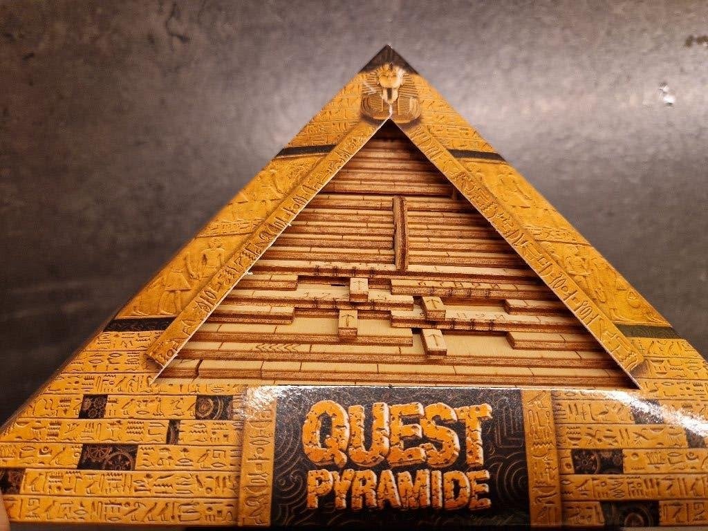 Escape Welt - Quest Pyramid (Escape box puzzel), Hobby en Vrije tijd, Gezelschapsspellen | Bordspellen, Ophalen of Verzenden, Gebruikt