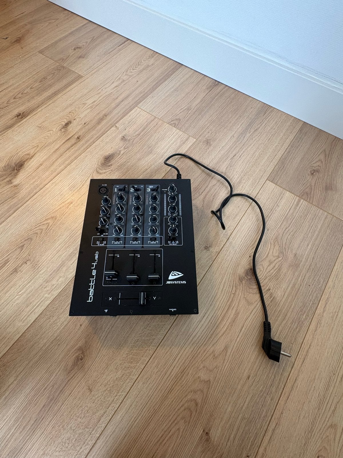 Mengpaneel JB Systems Battle 4 USB DJ Mixer, Muziek en Instrumenten, Dj-sets en Draaitafels, Ophalen, Gebruikt, Dj-set, Overige merken