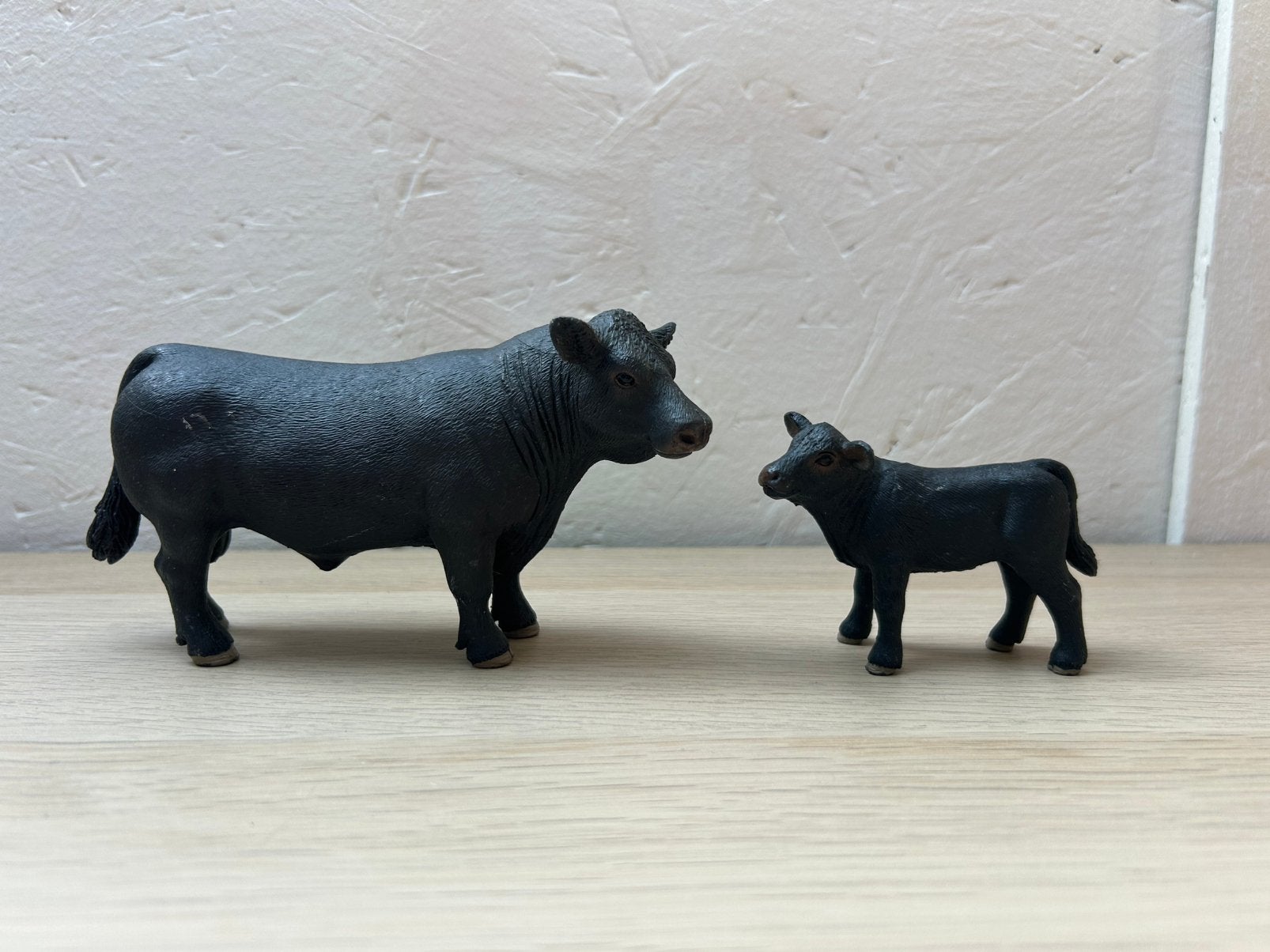 Schleich black angus koe, Ophalen of Verzenden, Zo goed als nieuw, Paard, Beeldje of Figuurtje