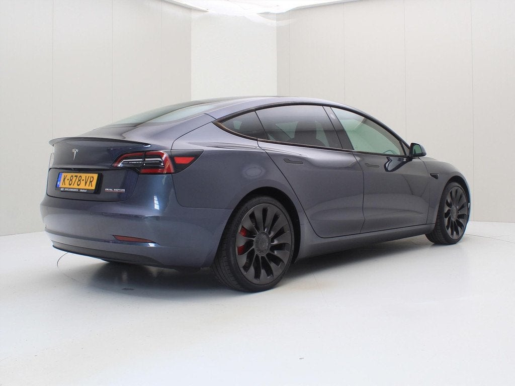 Tesla Model 3 Performance AWD 486pk 75 kWh 89.1% SoH FACELIF, Auto's, Automaat, Gebruikt, Zwart, Origineel Nederlands