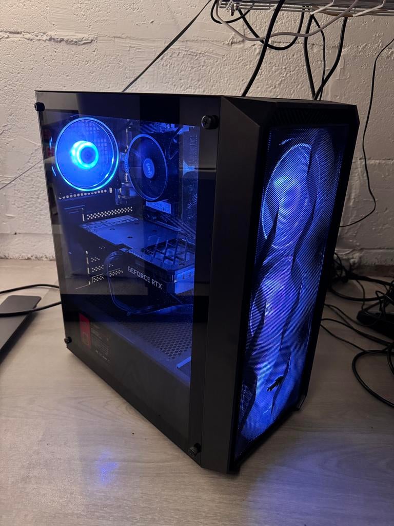 Gaming pc RTX 4060, Computers en Software, Desktop Pc's, Zo goed als nieuw, 4 Ghz of meer, SSD, Gaming, Ophalen