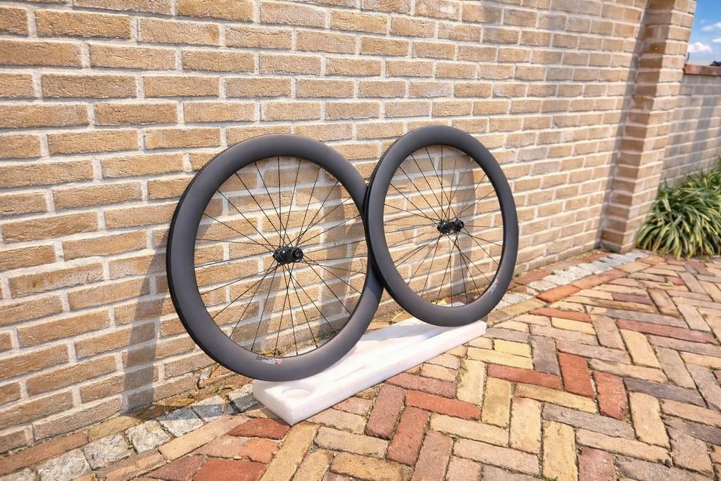 NIEUWE Carbon wielen 1350gram!! Diverse Maten, Ophalen of Verzenden, Nieuw